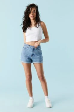 Medium Wash Denim Mom Short 7 Medium Wash Denim Mom Short -Mini Aura Shop 052039668003 58 2 1