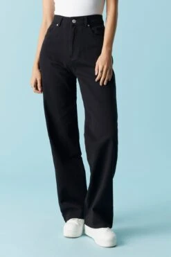 Refuge High-Rise Wide Leg Jean -Mini Aura Shop 055665536000 01 1