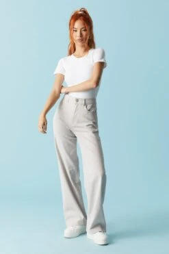 Refuge High-Rise Wide Leg Jean -Mini Aura Shop 055665536000 04 0