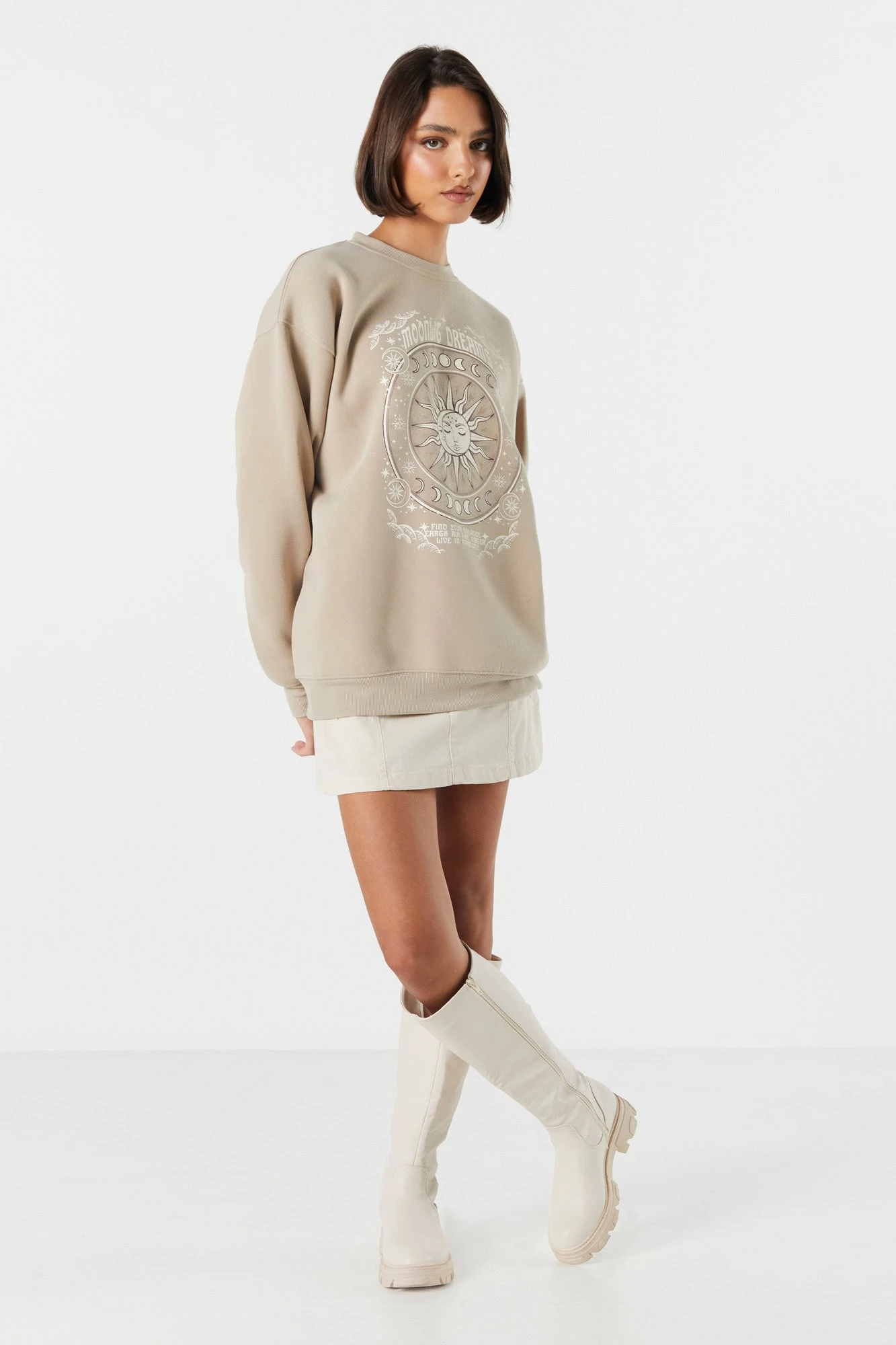 Moonlit Dreams Graphic Fleece Sweatshirt 5 Moonlit Dreams Graphic Fleece Sweatshirt - Image 3