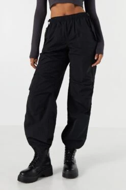 Nylon Parachute Pant 21 Nylon Parachute Pant -Mini Aura Shop 071403540342 01 1
