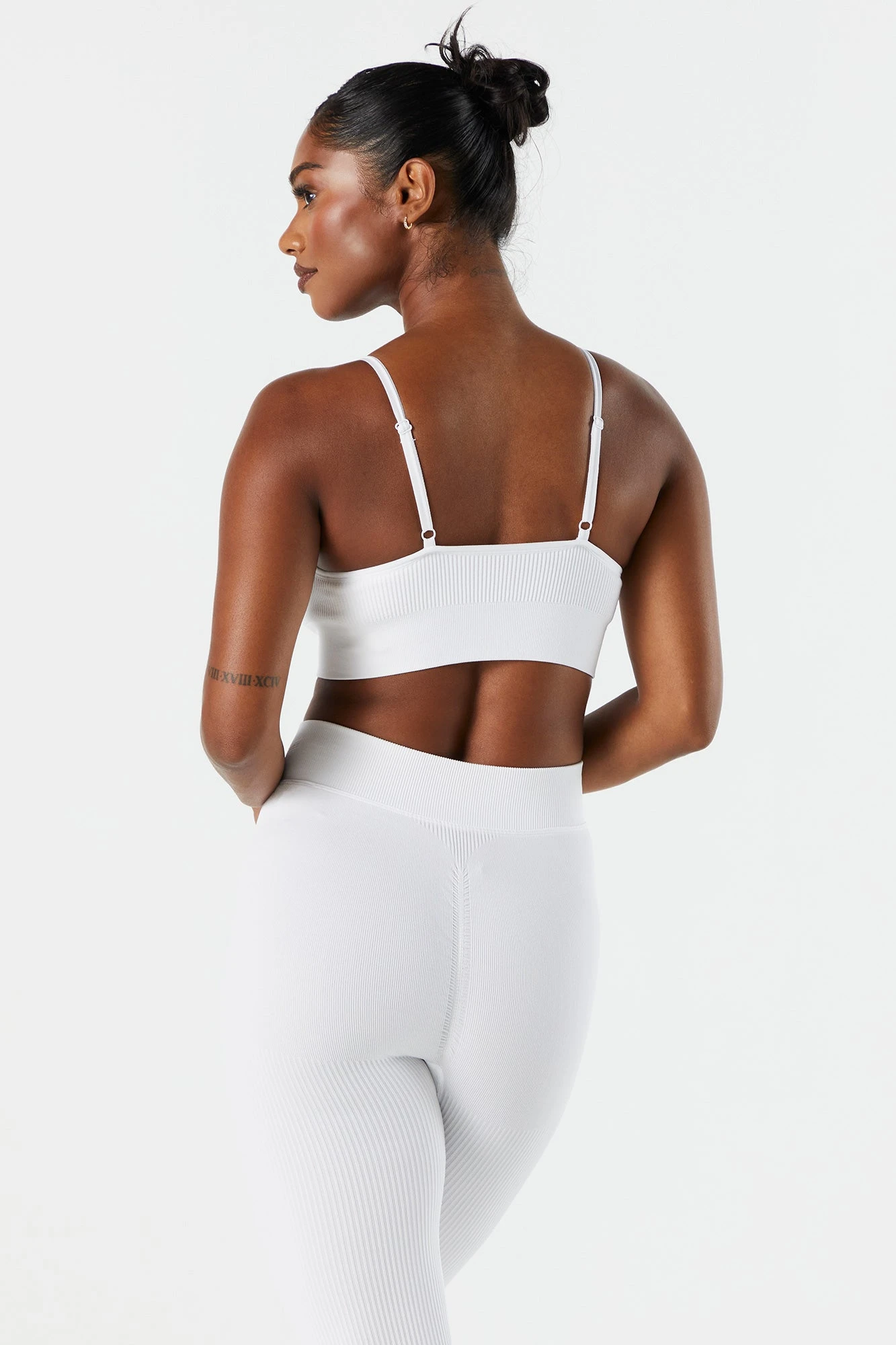 Sommer Ray Seamless Ribbed Active Bra 13 Sommer Ray Seamless Ribbed Active Bra - Image 11