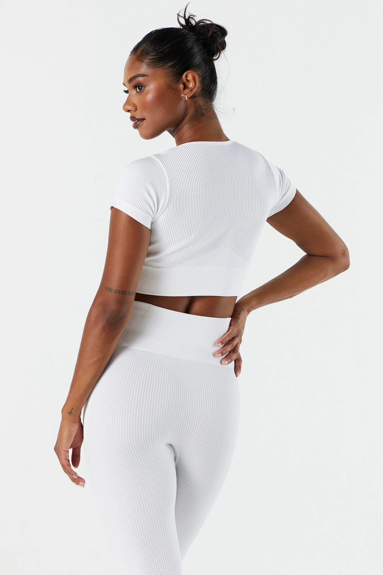 Sommer Ray Seamless Ribbed Active T-Shirt 13 Sommer Ray Seamless Ribbed Active T-Shirt - Image 11