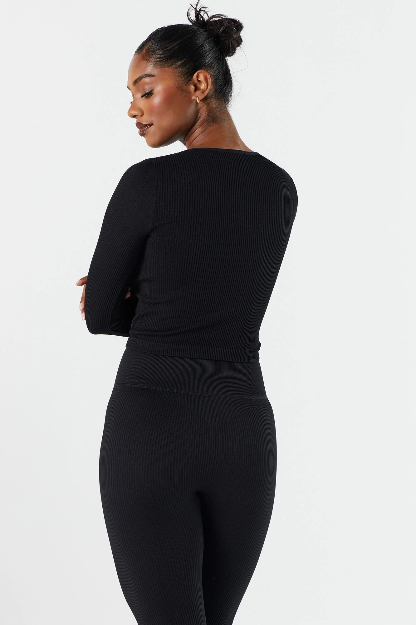 Sommer Ray Seamless Ribbed Long Sleeve Active Top 5 Sommer Ray Seamless Ribbed Long Sleeve Active Top - Image 3