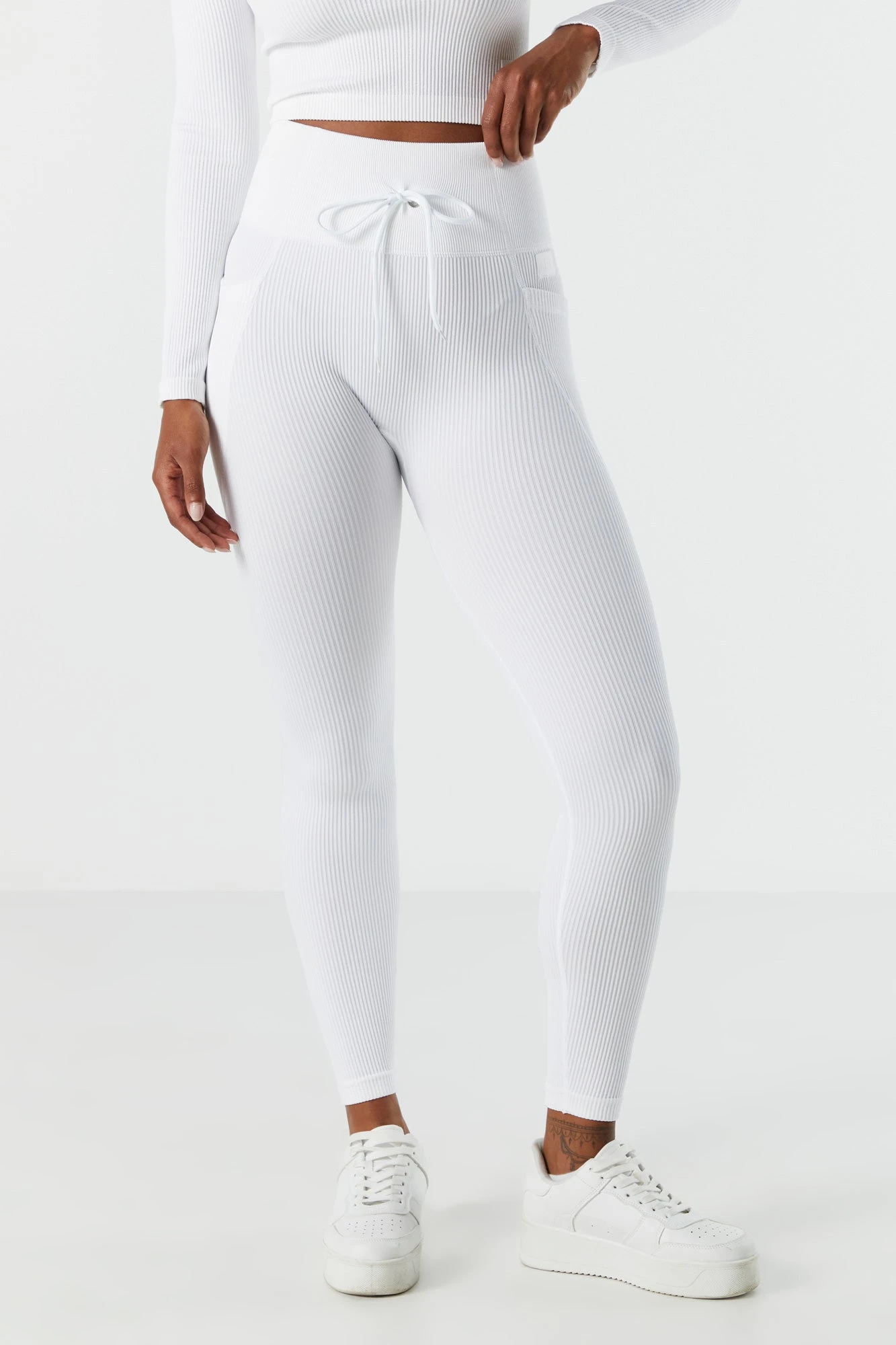 Sommer Ray Seamless Ribbed Side Pocket Active Legging 12 Sommer Ray Seamless Ribbed Side Pocket Active Legging - Image 10