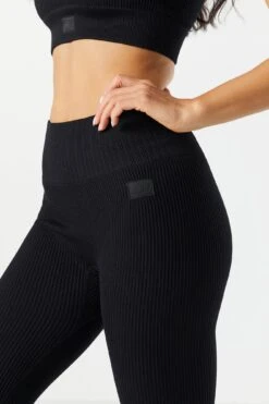 Sommer Ray Seamless Ribbed Active Legging 24 Sommer Ray Seamless Ribbed Active Legging -Mini Aura Shop 078748028981 01 3