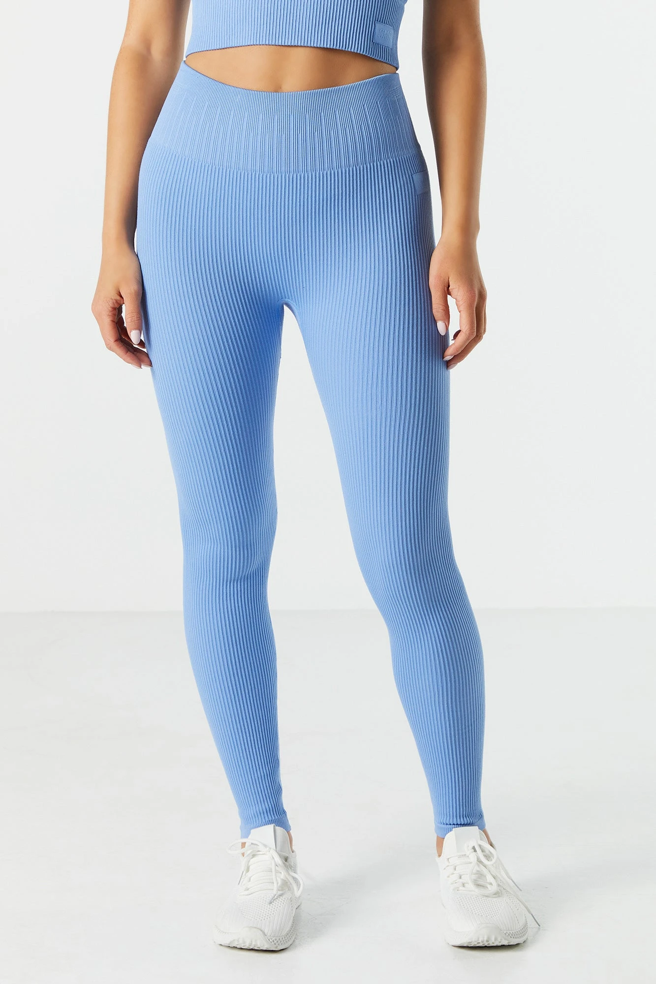 Sommer Ray Seamless Ribbed Active Legging 4 Sommer Ray Seamless Ribbed Active Legging - Image 2